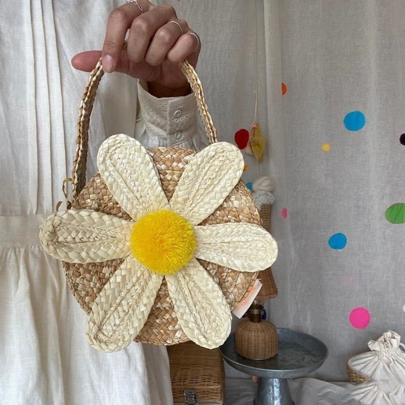 

Cute Flower Woven Kids Shoulder Bag Straw Handbag Crossbody Purse Rattan Woven Envelope Storage Bag Outdoor Travel Picnic Photog