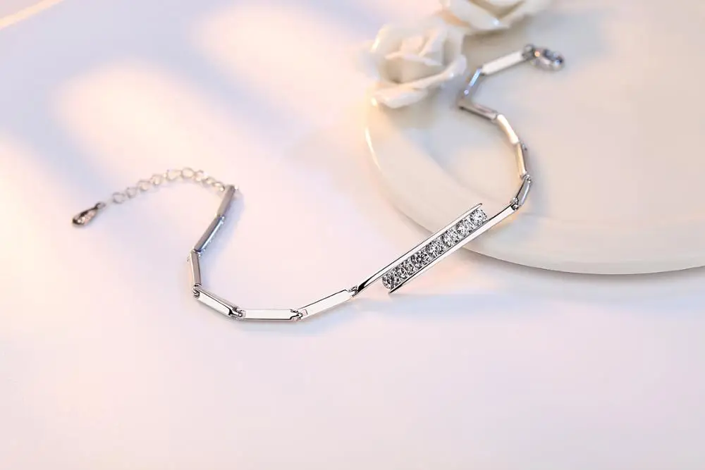 Женский браслет из серебра 925 пробы с фиолетовым фианитом длина 20 см | Украшения и