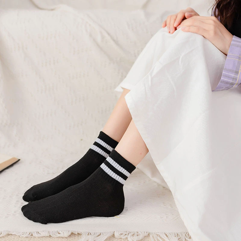 

1Pair New Summer For Women Girl Stripe Short Socks Cotton Street Autumn Winter Female Sockken