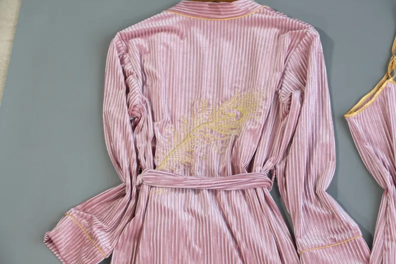 Бархатный женский пижамный комплект из 4 предметов кимоно с вышивкой рубашка