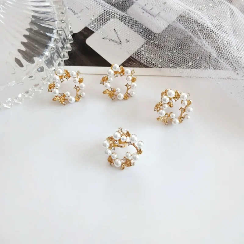 Корейский темперамент, милые стразы, имитация жемчуга, венок, серьги-гвоздики, модные изысканные женские клипсы для ушей, ювелирные изделия, аксессуары
