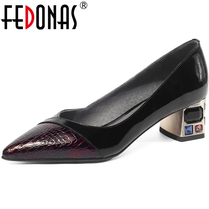 

FEDONAS Retro Genuine Leather High Heels Pumps 2021 Summer Autumn Wedding Pointed Toe Women Shoes Rhinestone Famale Shoes Woman