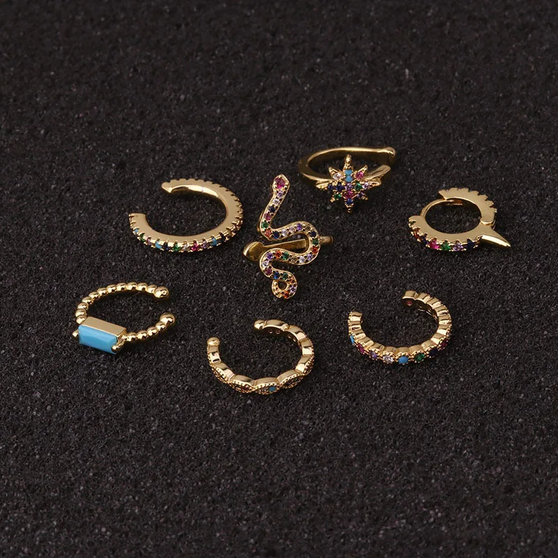 Серьги обручи в виде змеи с фианитами стильные милые мини кольца для ушей форме