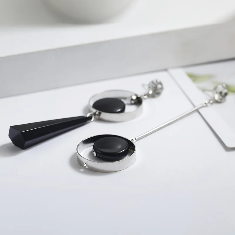 Корейские модные геометрические Длинные асимметричные серьги со стразами