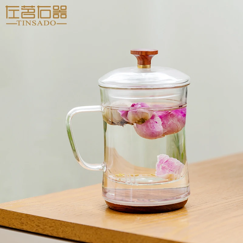 Ручная выдувная термостойкая стеклянная чайная чашка с крышкой и инфузером 300 мл