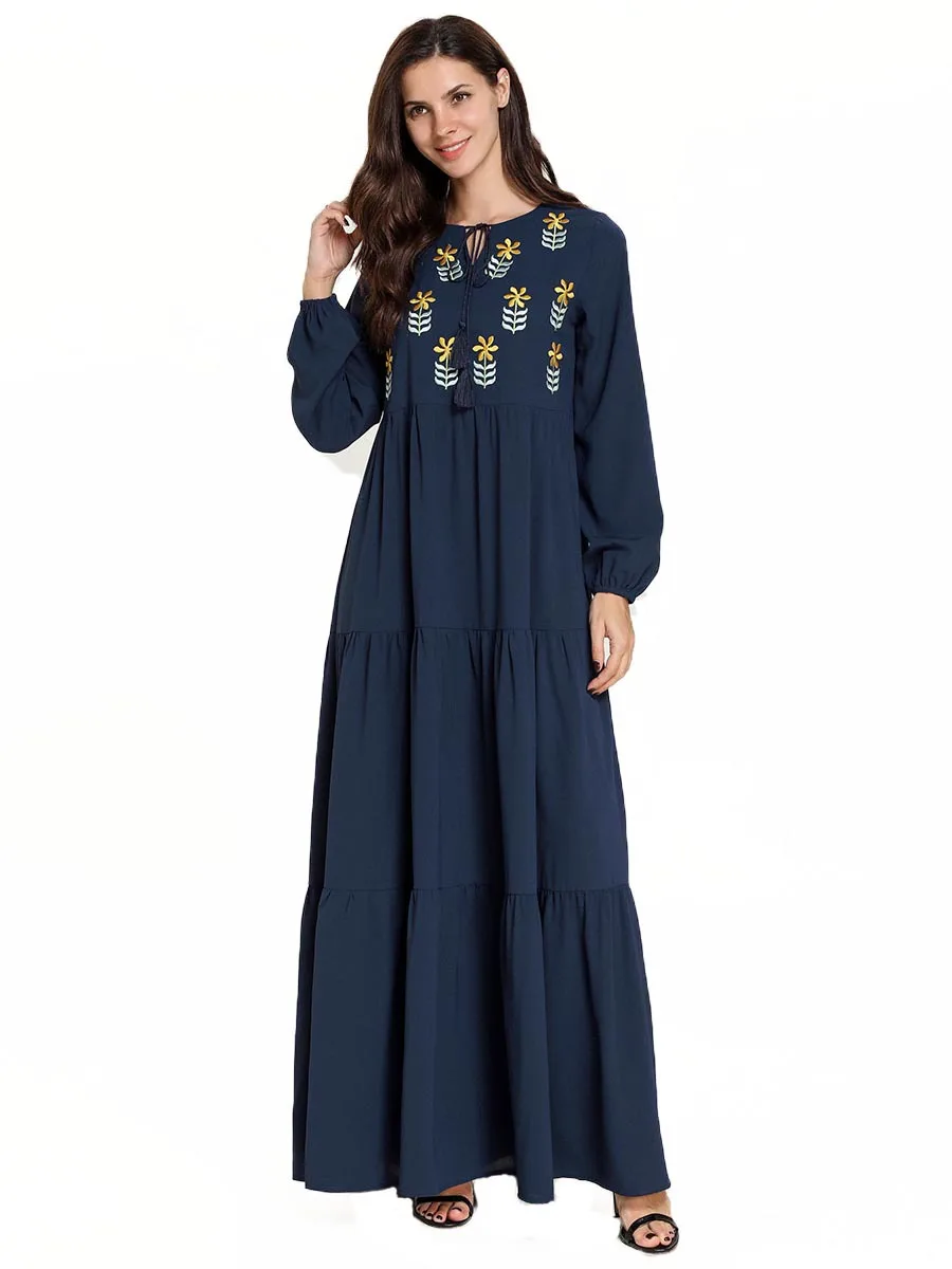 

Ice Silky Elegant Ethnic Embroidery Women Boho Dress Oversized Casual Muslim Abaya Dubai UAE Arabic Islamic Robe Tassel VKDR1737