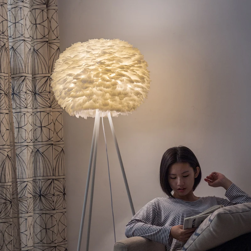 Напольная Светодиодная лампа в виде пера скандинавском стиле для столовой бара