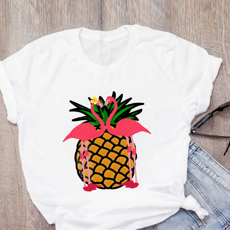 Футболка женская летняя с принтом фламинго и надписью Just A Girl Who Loves|Футболки| |