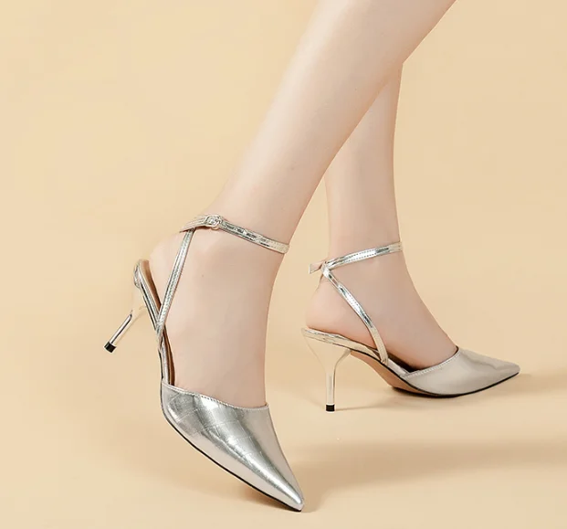 

New style European American style half Baotou sandals summer with fine heel and sharp leather buckle one button with c03