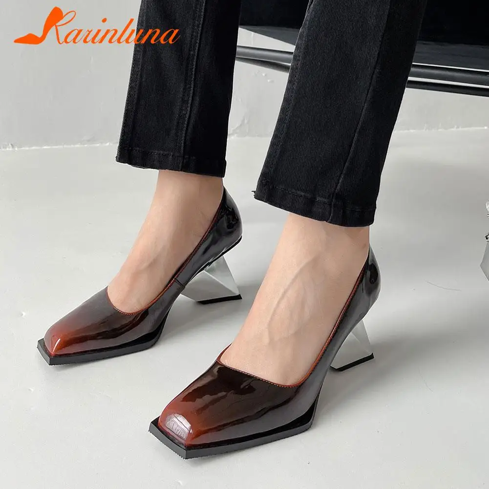 

Женские туфли-лодочки с квадратным носком Karinluna, однотонные туфли из спилка на каблуке, без застежки, в странном стиле