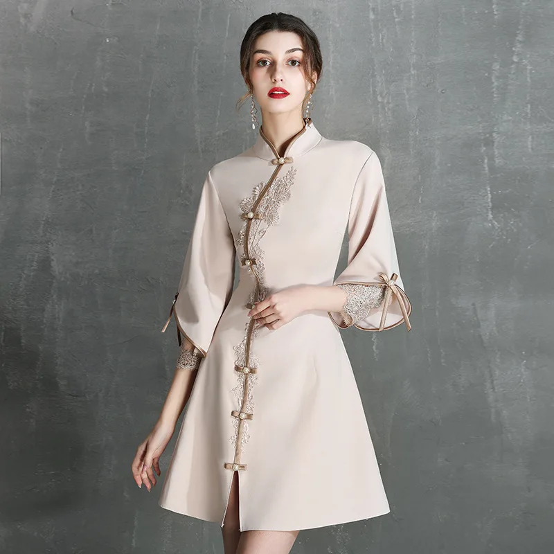 

Китайское традиционное платье Qipao для женщин; Модные Винтажные кружевное платье Cheongsam платья длинный синий и белый; Осенние пикантные элега...
