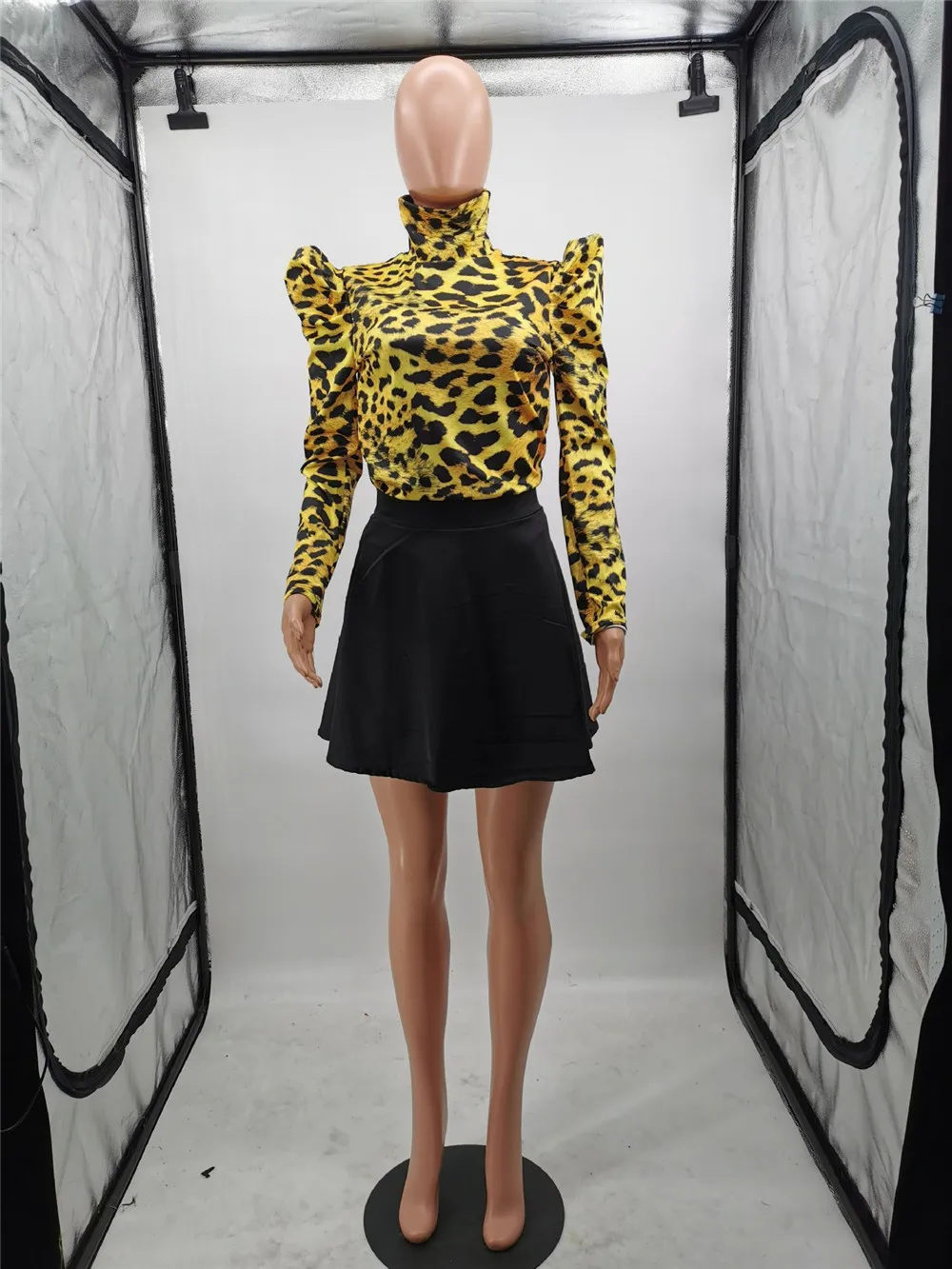 

Women Leopard Print Two Piece Skirt Set Autumn Winter Long Sleeve Turtleneck Top and Black Mini Skirt Sexy 2 Pieces Club Outfits