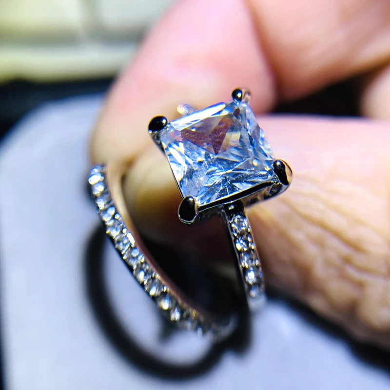 Роскошный комплект из двух колец 2 шт./лот обручальное женское кольцо с фианитом