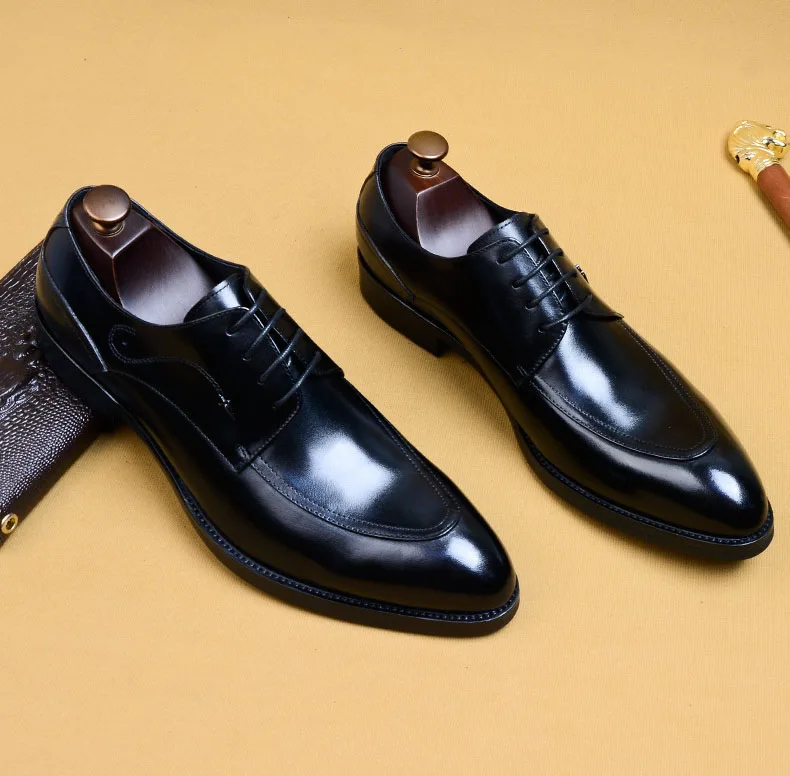 

Men's Shoes