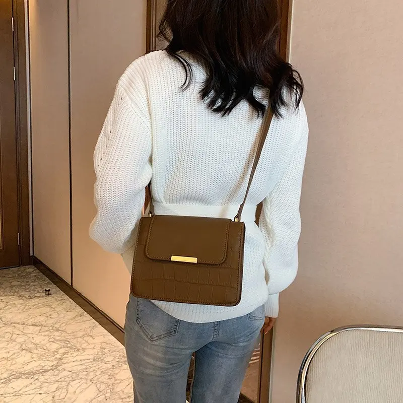 

ATLI New Women Crocodile pattern Clamshell Tote Bags Small Shoulder Bag 2021 Luxury Handbags Vintage Messenger Pack Female Purse