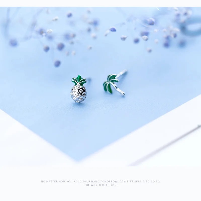 Серьги гвоздики Асимметричные из серебра 100% пробы с ананасами|Серьги-гвоздики| |