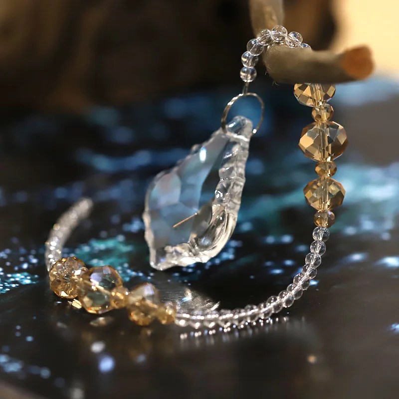 

Кристальная подвесная люстра в виде кленового листа