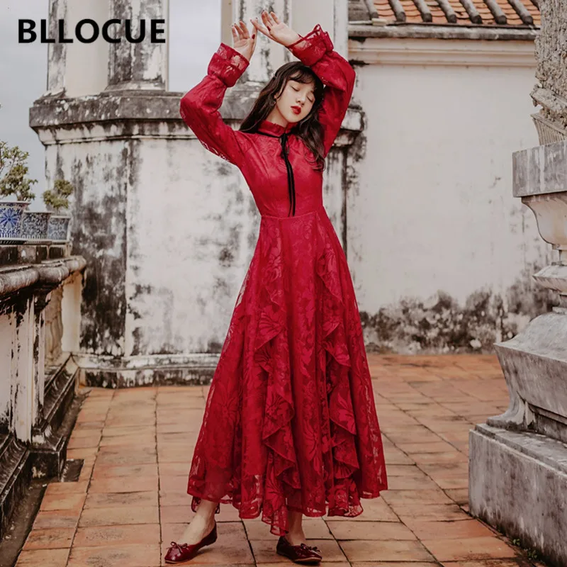 Женское модельное платье BLLOCUE элегантное винтажное красное кружевное с оборками