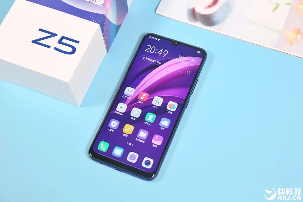 6,3" Vivo Z5 Смартфон Android 9,0 Snapdragon 712 8 Гб ram 128 ГБ rom Face+ fingerprnit ID 2340x1080 полный экран