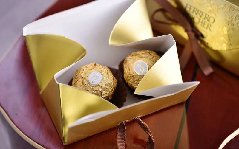 10 шт. Золотая фольга бумажная конфетная упаковочная коробка с лентами FERRERO ROCHER коробка конфет Свадебные подарочные коробки