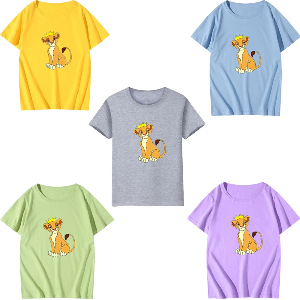 

Футболка серая с мультяшным принтом для родителей и детей