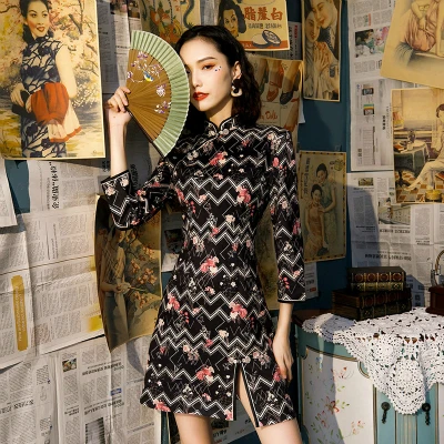 Sheng Coco мини сексуальное Полосатое платье Qipao с длинными рукавами Черное Чонсам с принтом из бархата с защитой для женщин новинка дизайн Китай Qi - Цвет: black short qipao