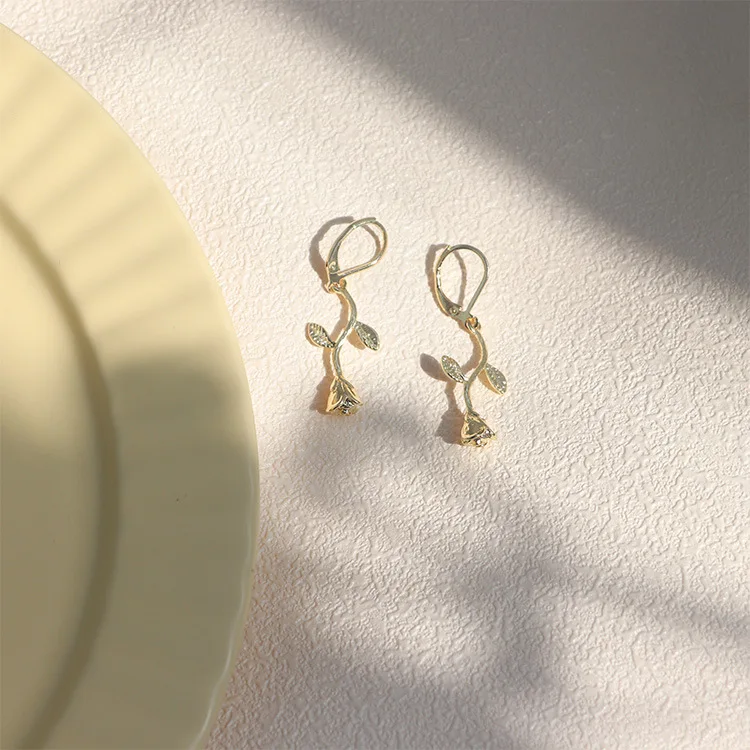 

Серьги «Маленький принц», «Золотая Роза», «Французский стиль», «винтажный стиль», в европейском и американском стиле, холодный ветер, серьг...