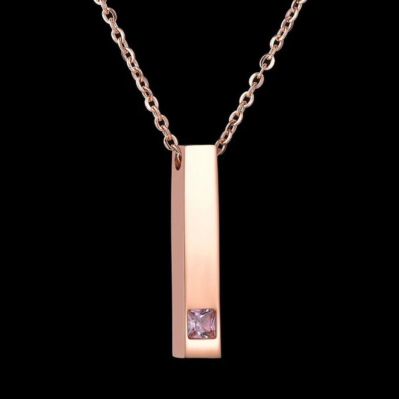 

Simple Fashion Stainless Steel Engraved Four-Sided Custom Name Geometric Couple Style Personality Square Bar Necklace Party Gift