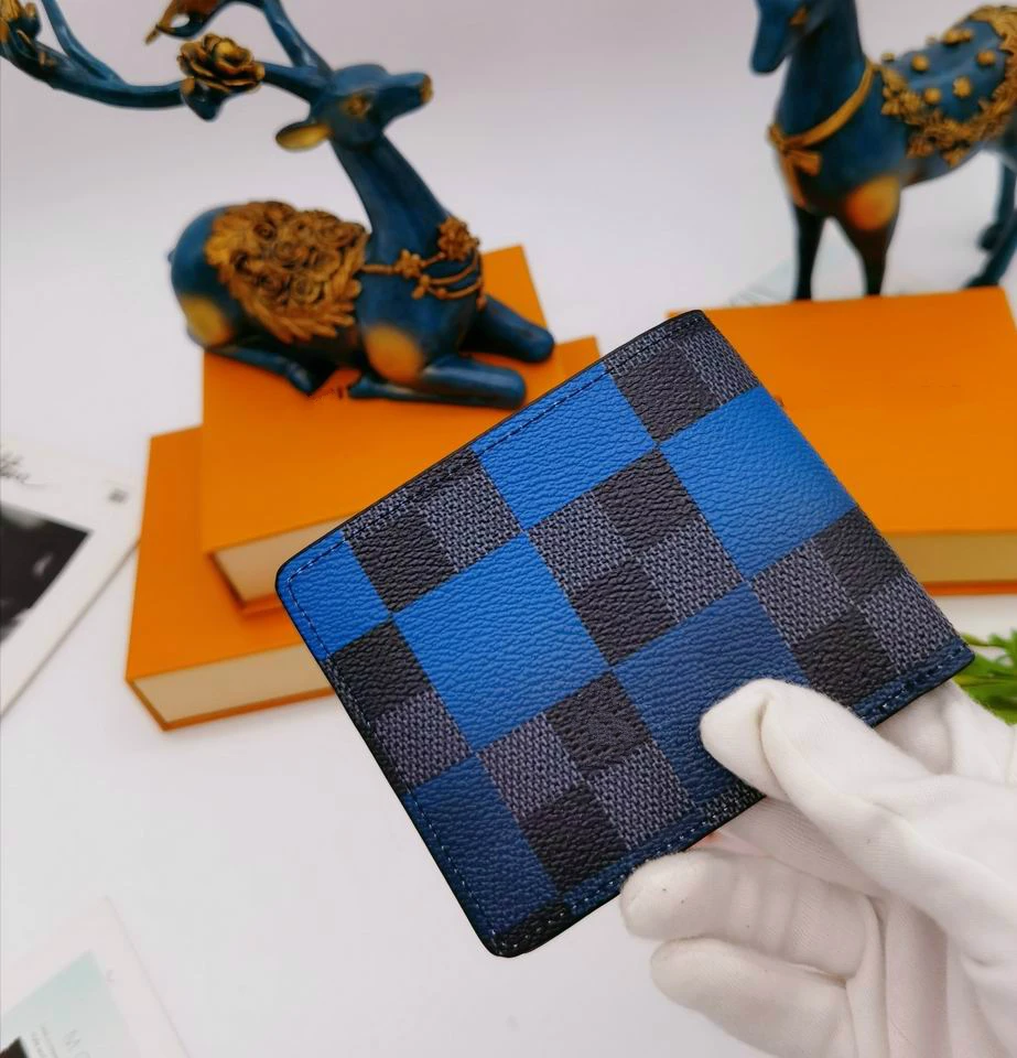 

Portafoglio corto da uomo di lusso in tela di alta qualita in autunno e inverno