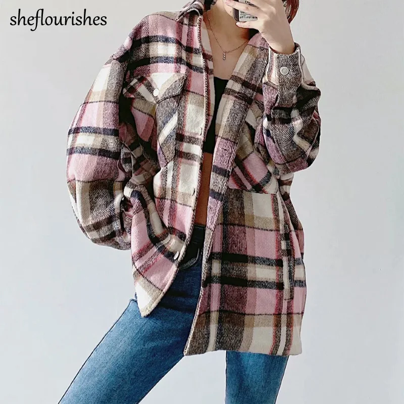 Зимнее женское пальто винтажная куртка розовая твидовая длинное большого