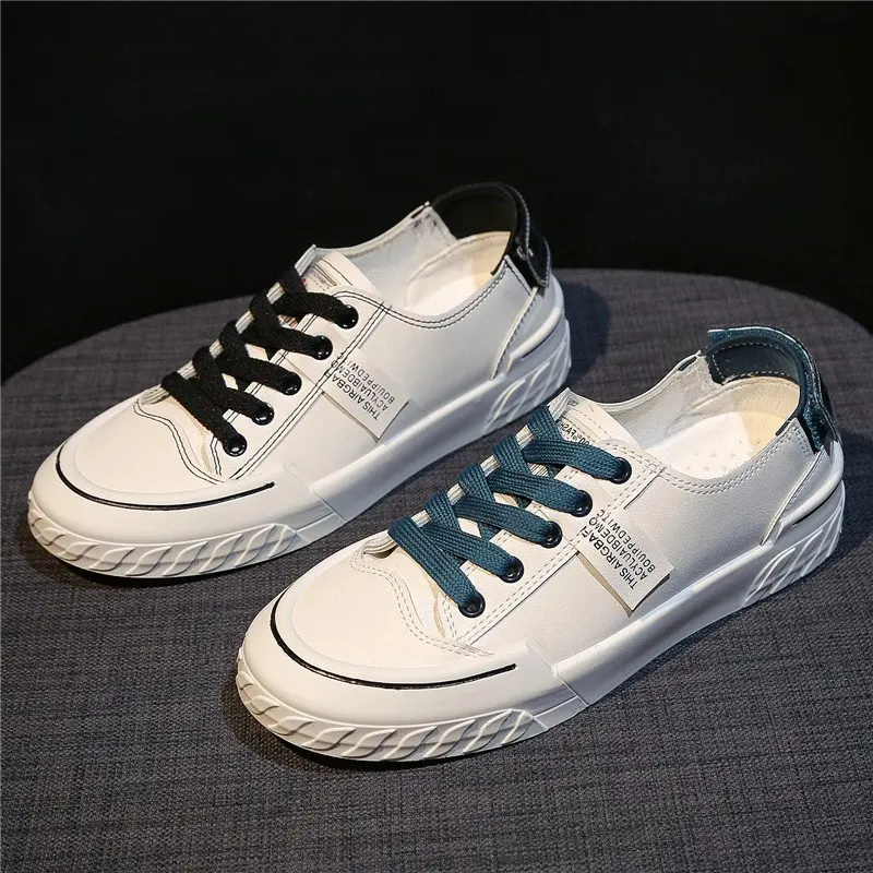 

2021 New Fashionable Women's Small White Shoes Summer Spring Ladies Web Celebrity Sports Loafers Lady Flat Loafers Sneakers