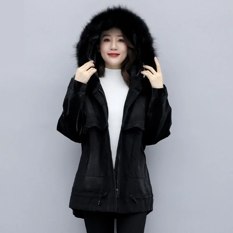 Зимняя джинсовая куртка для женщин с воротником из лисьего меха капюшоном пальто