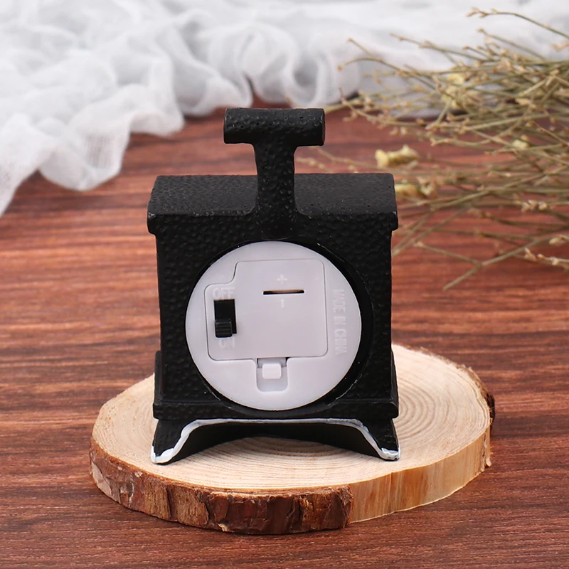 

1pc Resin Miniature Furniture Toys Fireplace Ornament Wall Furniture Decoration Christmas Party 5*5cm