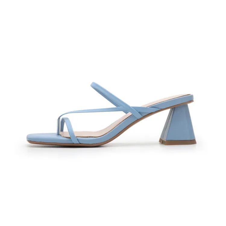 

2020 summer Korean square toe lady sandals with thick heel sexy simple medium high heel fashion slippers