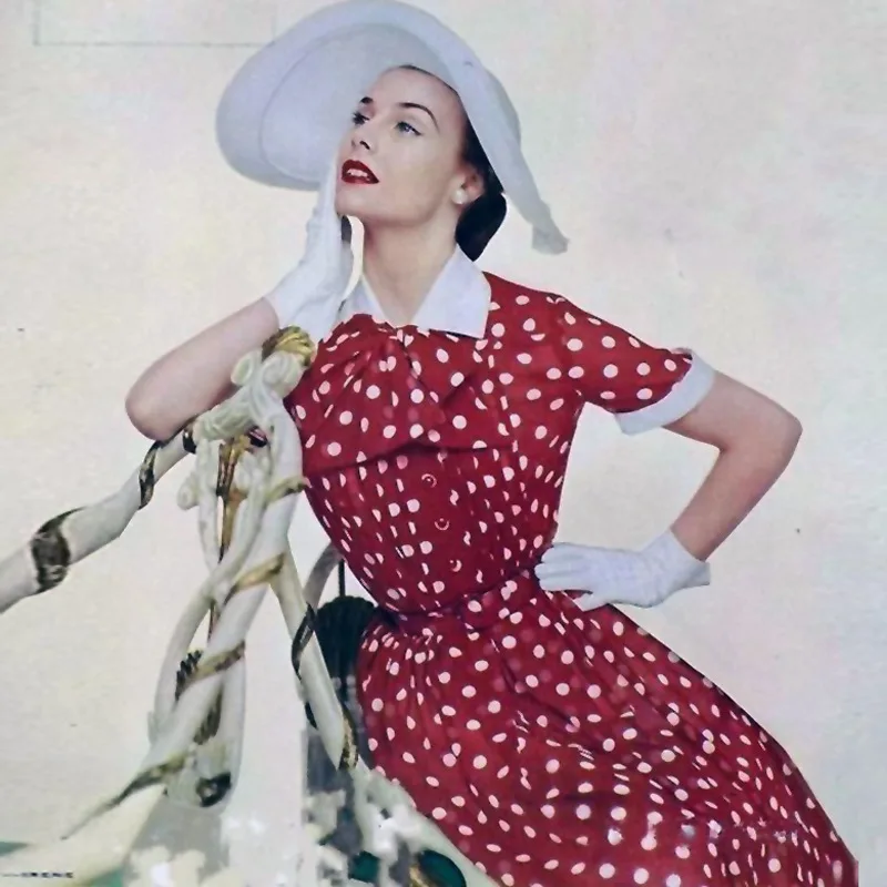 

Vintage Red Polka Dot Long Dresses for Women 2021 Summer Runway Designers Elegant Short Sleeve Pleated Midi Chiffon Dress