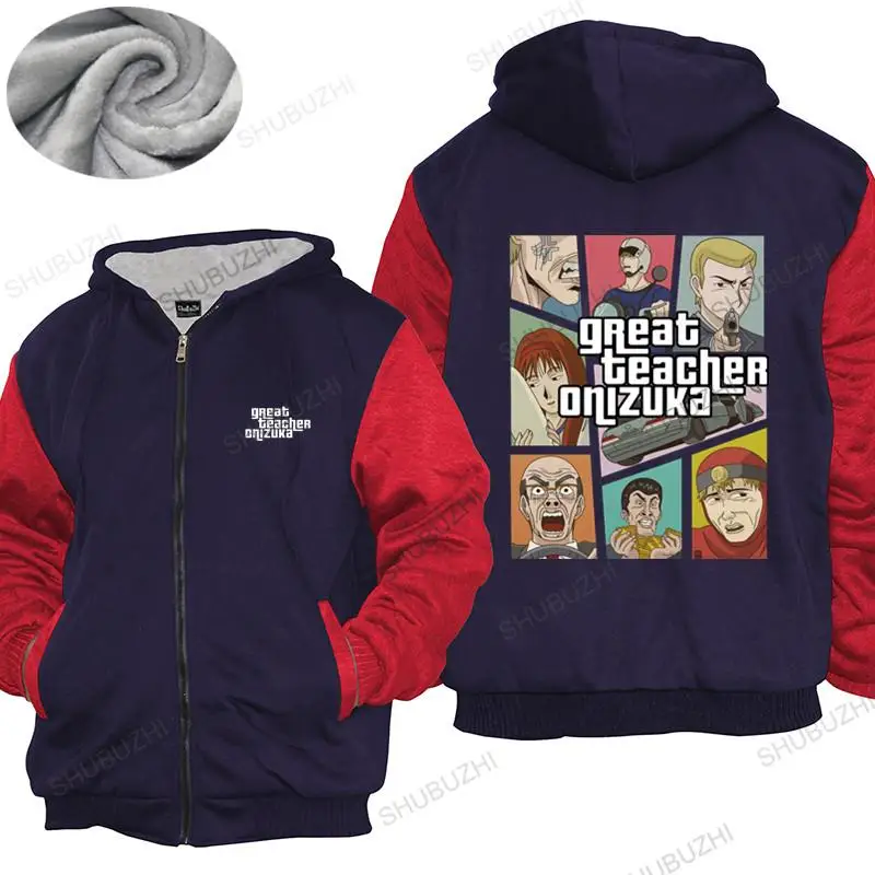 

Hoodies & Sweatshirts