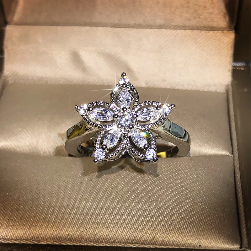 

Sale At A Loss! Sterling Silver 925 Ring Luxury Lab Diamond Wedding Band Women Silver 925 Flower Shape Diamond Wedding Rings