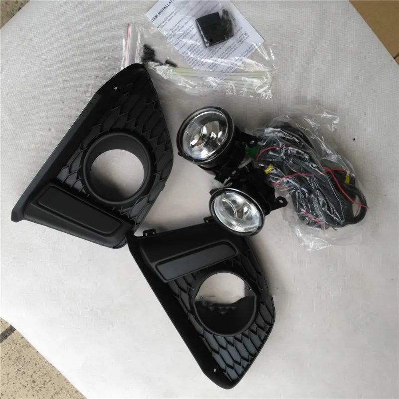 

Eosuns Front Bumper Light Fog Lamp +cover Frame for Honda Fit 2014,japaness Version