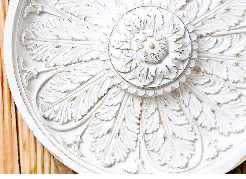 

American French Nostalgic Antique Flower Relief Wall Hanging Old Decorative Fireplace Sofa Background Wall Hanging Resin Plate