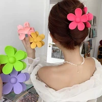 2022 fashion girl big blue flower plastic hair claws pink hair clip claw hairdressing tool hair accessories for women party