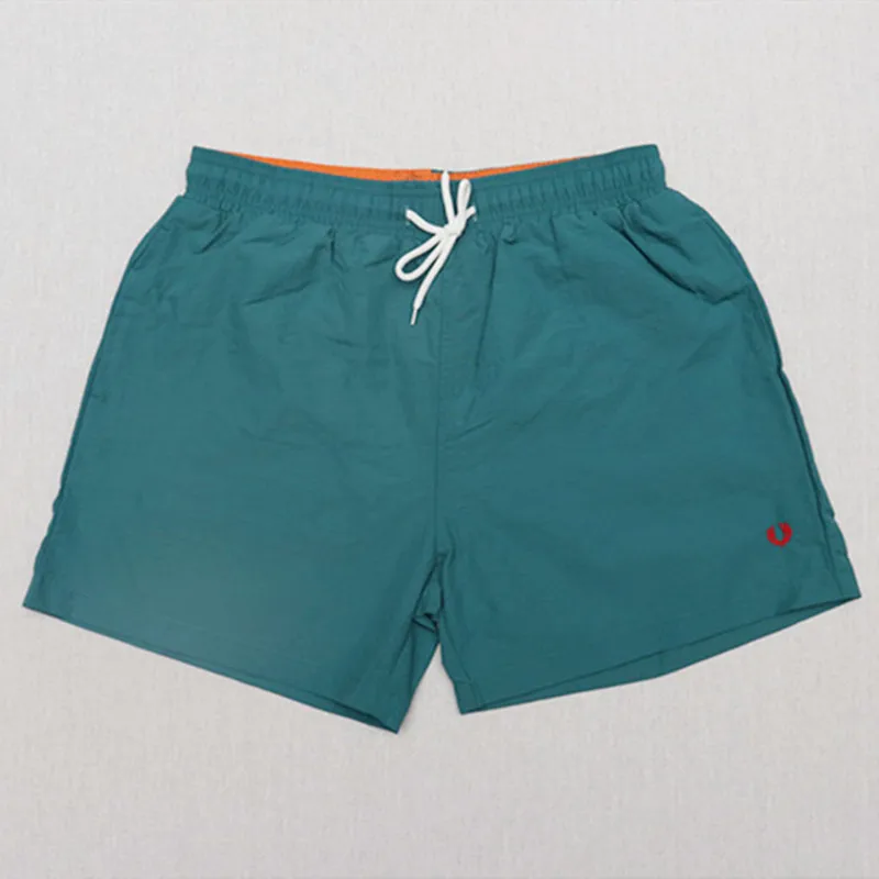 

Летняя повседневная одежда для фитнеса с изображением эрлистьев