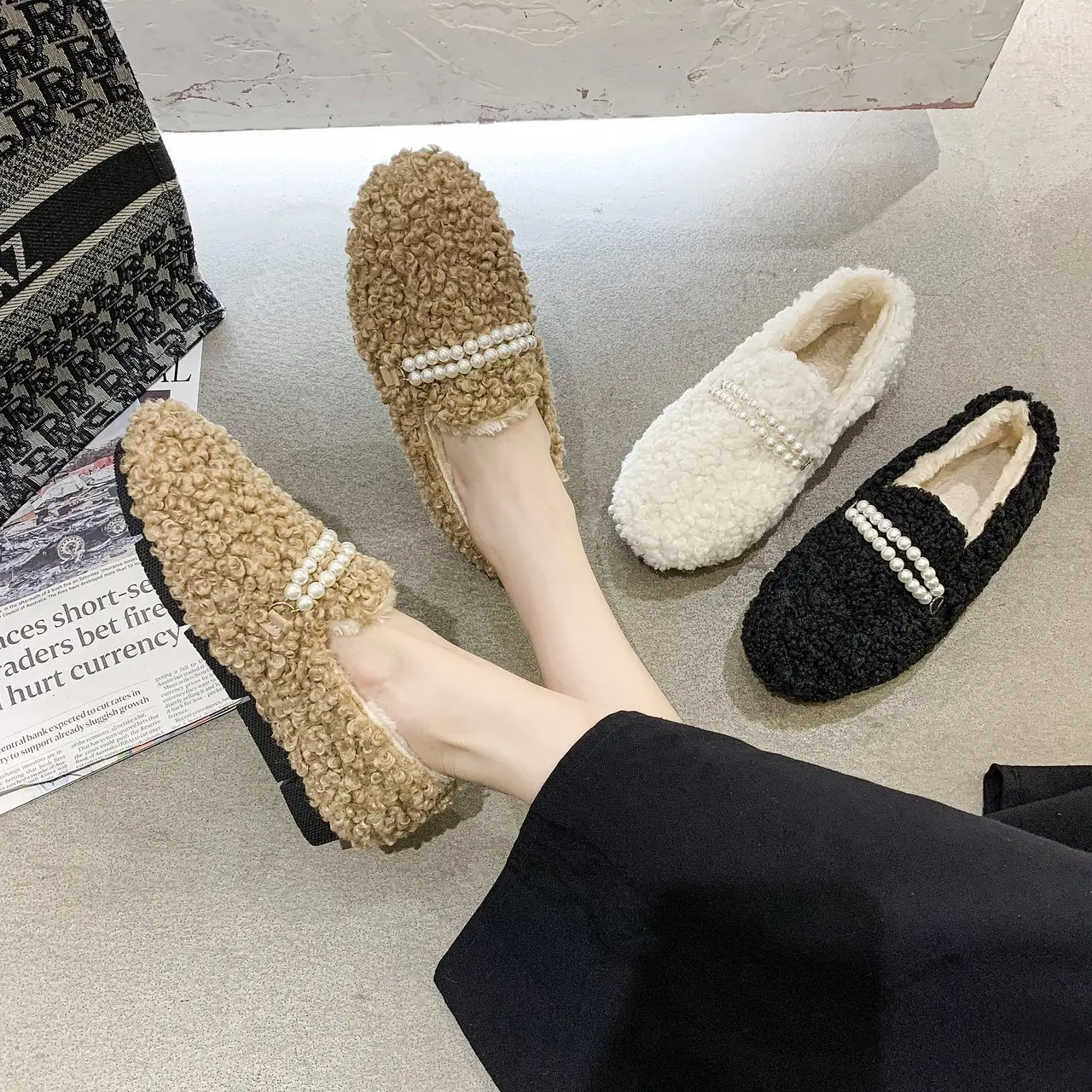

Women's Casual Shoes 2021 Winter New Fashion All-match Outer Wear Flat-bottomed Plus Cashmere Lamb Edamame Cotton Shoes Women
