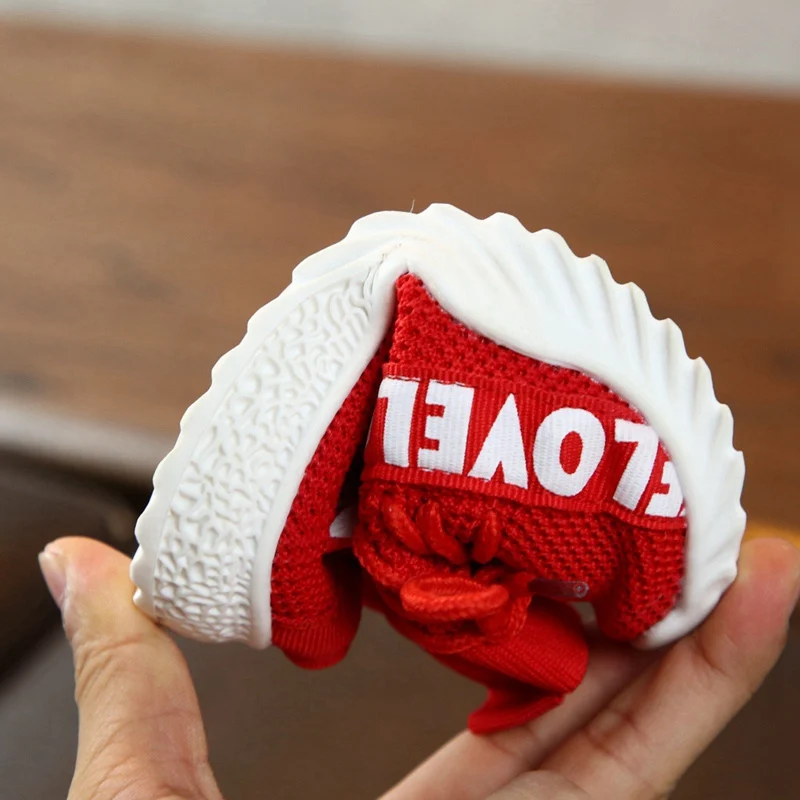 

Toddler Soft Soled First Walkers Baby Boys Girls Shoes Breathable Anti-Slip Baby Letter Print Shoes Infant Sneakers 2021