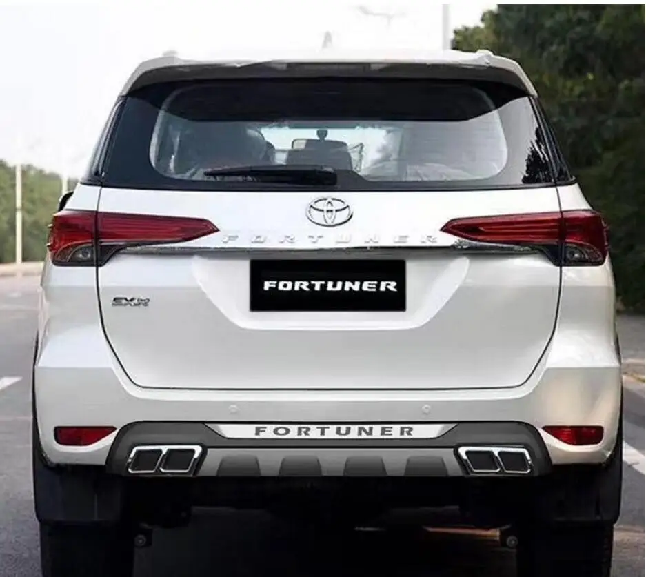 Защита переднего и заднего бампера из АБС пластика противоскользящая пластина