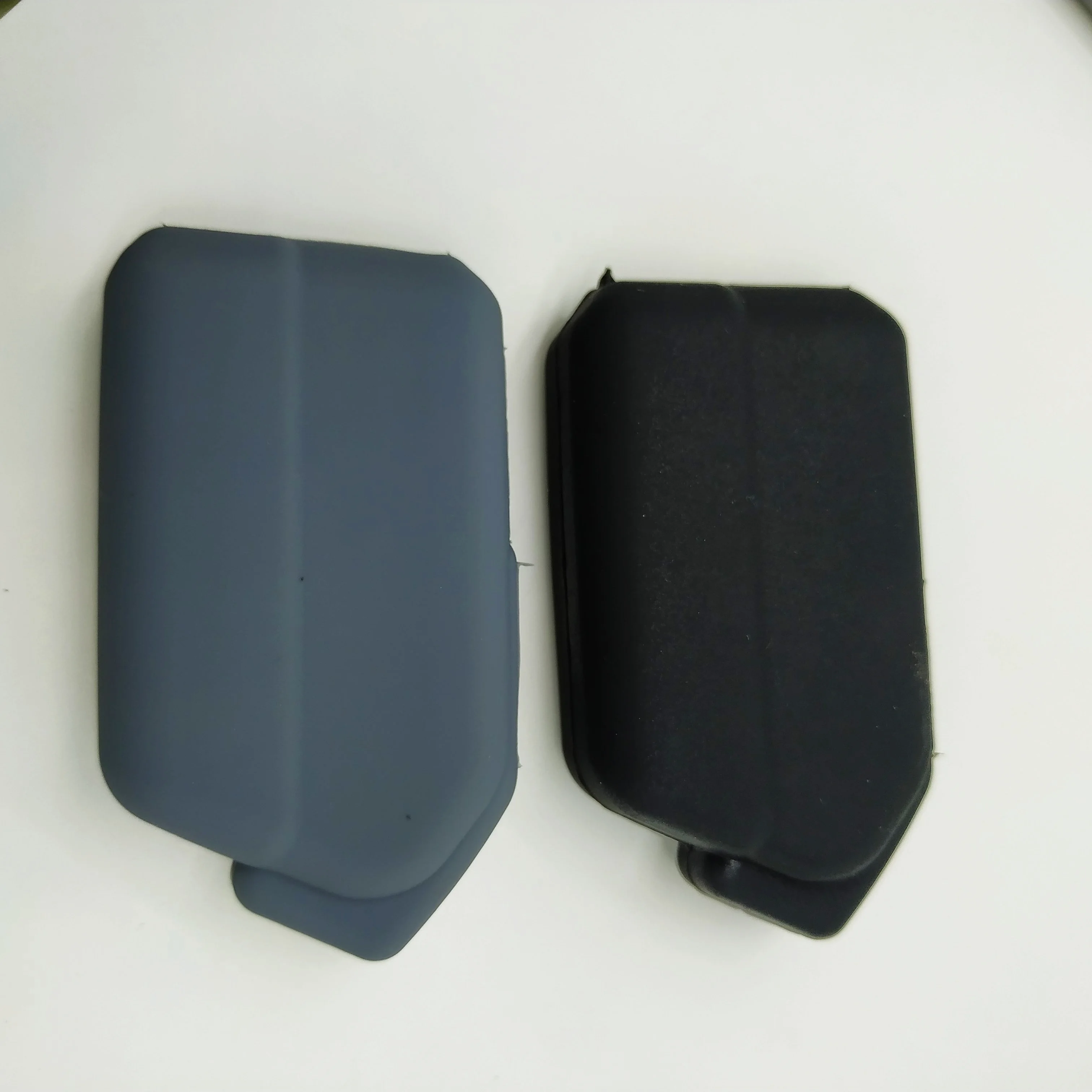 Силиконовый чехол для автомобильного ключа Sher-khan Mobicar A B русская версия