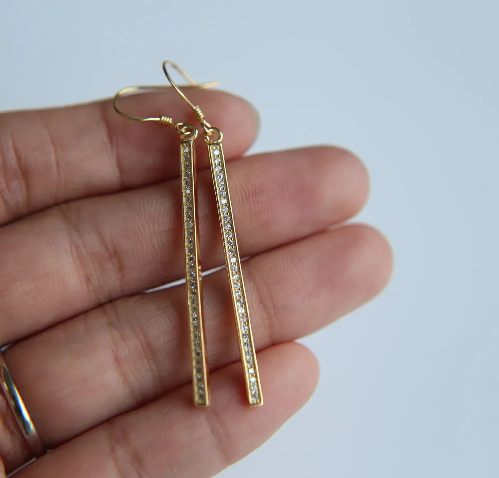 Женские длинные серьги гвоздики из серебра 925 пробы с фианитом|bar earrings|earrings for