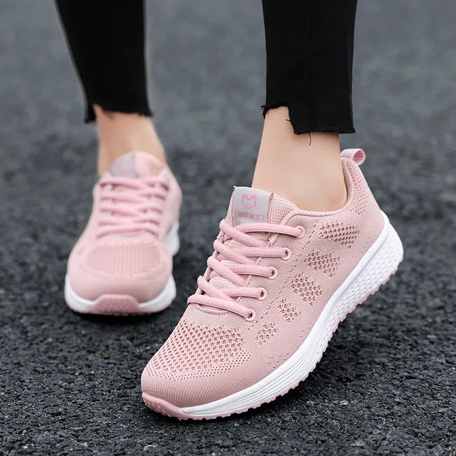 

Women Vulcanize Shoes