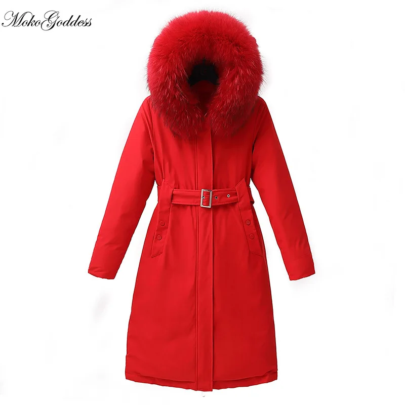 Женская зимняя куртка с капюшоном и меховым воротником регулируемой талией |