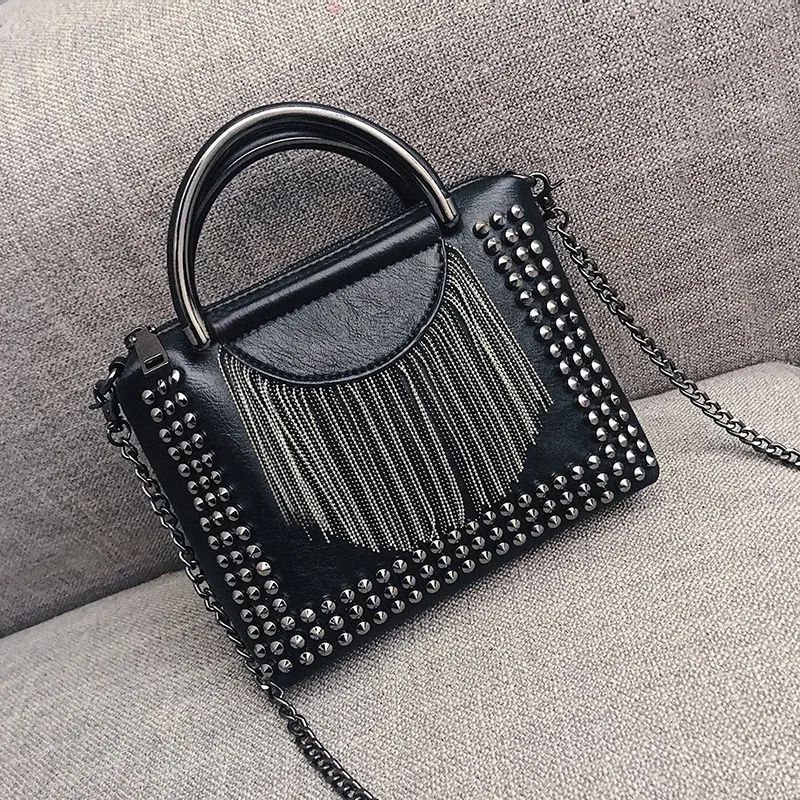

Punk Style Women Bag Top-handle PU Leather Handbag with Rivet and Tassel Purse Women's Shoulder Bags Small Cross Body Bag Chain