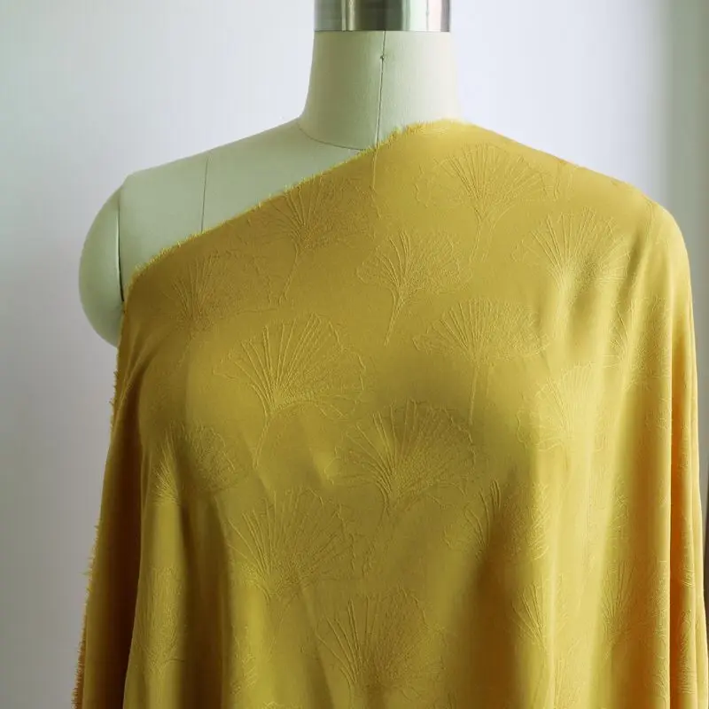 Ткань жаккардовая из вискозы 100 см * 140 | Дом и сад